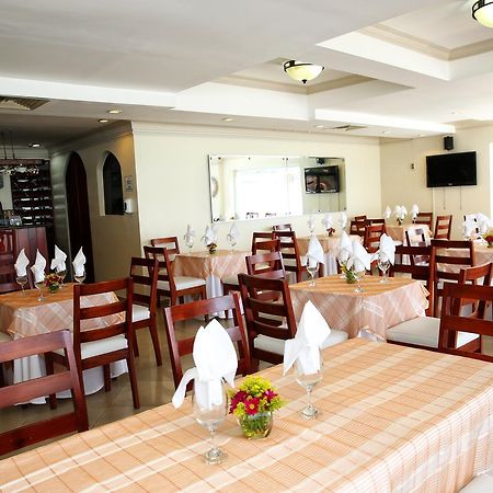 Hotel Los Jardines Santiago De Los Caballeros Eksteriør billede