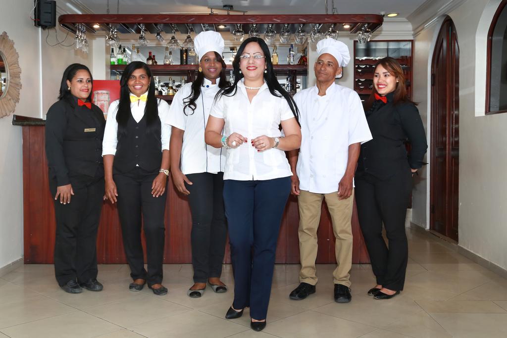 Hotel Los Jardines Santiago De Los Caballeros Eksteriør billede