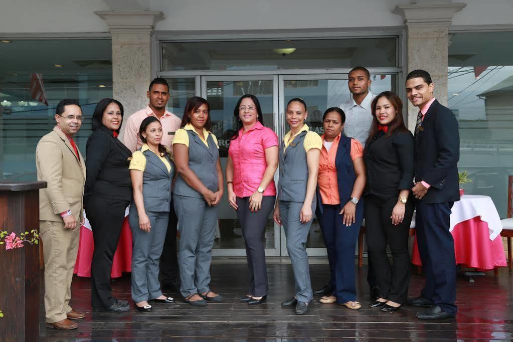 Hotel Los Jardines Santiago De Los Caballeros Eksteriør billede