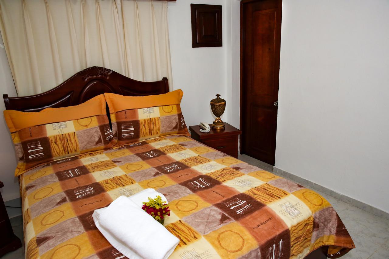 Hotel Los Jardines Santiago De Los Caballeros Eksteriør billede