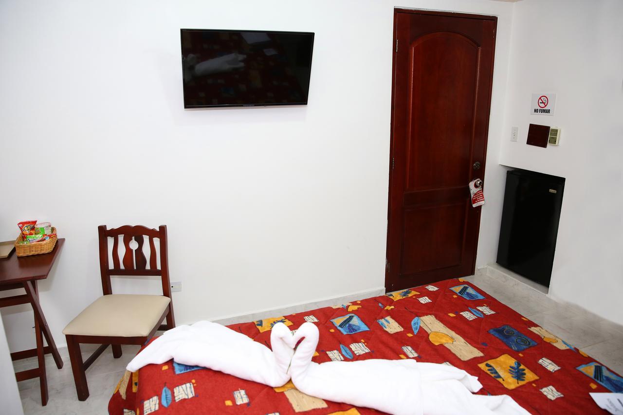 Hotel Los Jardines Santiago De Los Caballeros Eksteriør billede